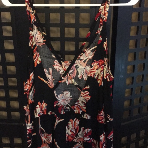 OBEY ROMPER - Picture 3 of 6